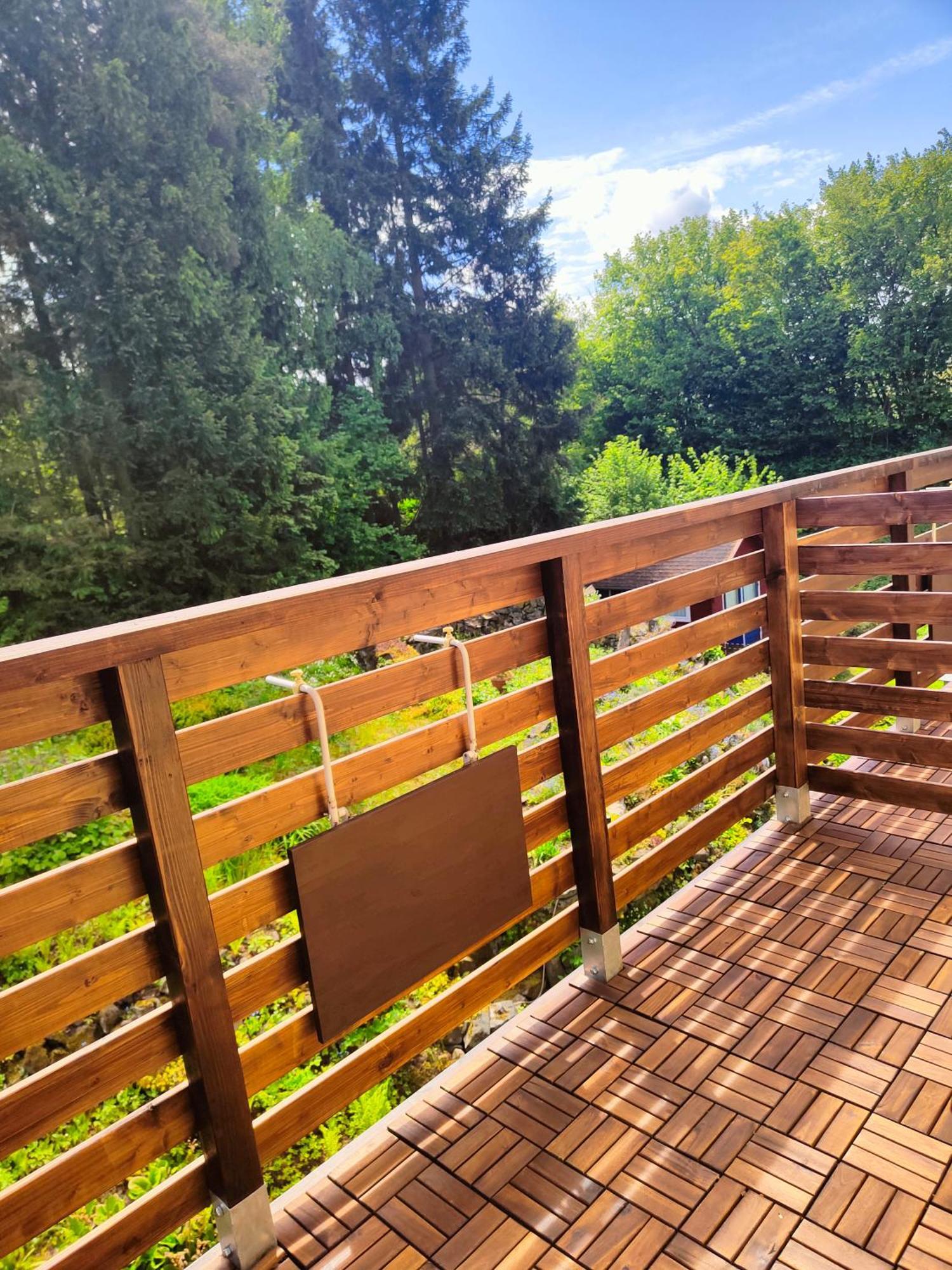 Bed And Breakfast Tvrz Velká Bukovina Exterior foto